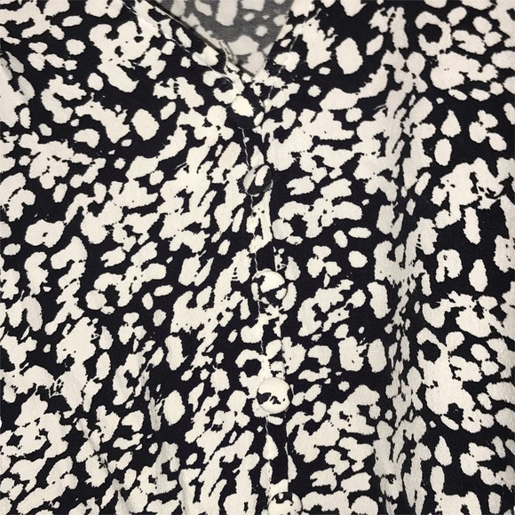 Zara V Neck Short Shirt Dress Ruffle black white - Picture 3 of 6